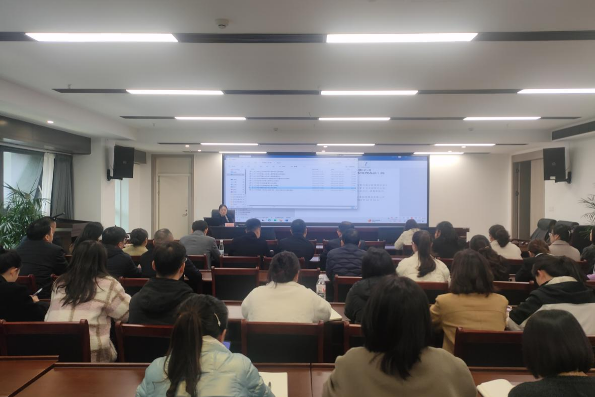 第二十八期“發(fā)展大講堂”開講：推進三項制度改革與企業(yè)治理提升